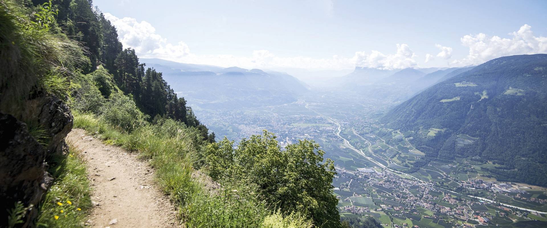 Wandern Höhenweg Meran - Wanderhotel Meran, Naturns