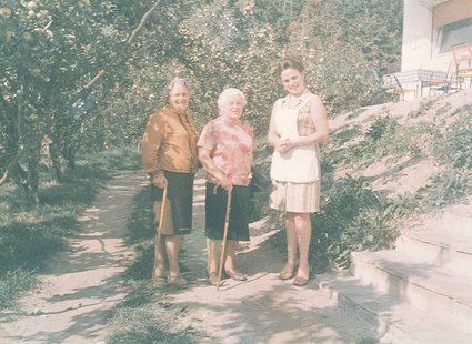 Familie Ladurner und Team im 5-Sterne-Resort Südtirol