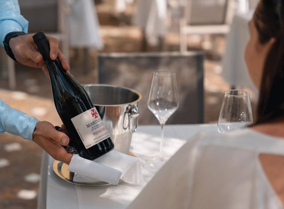 Gourmet hotel Italy: excellent food pairs with wine