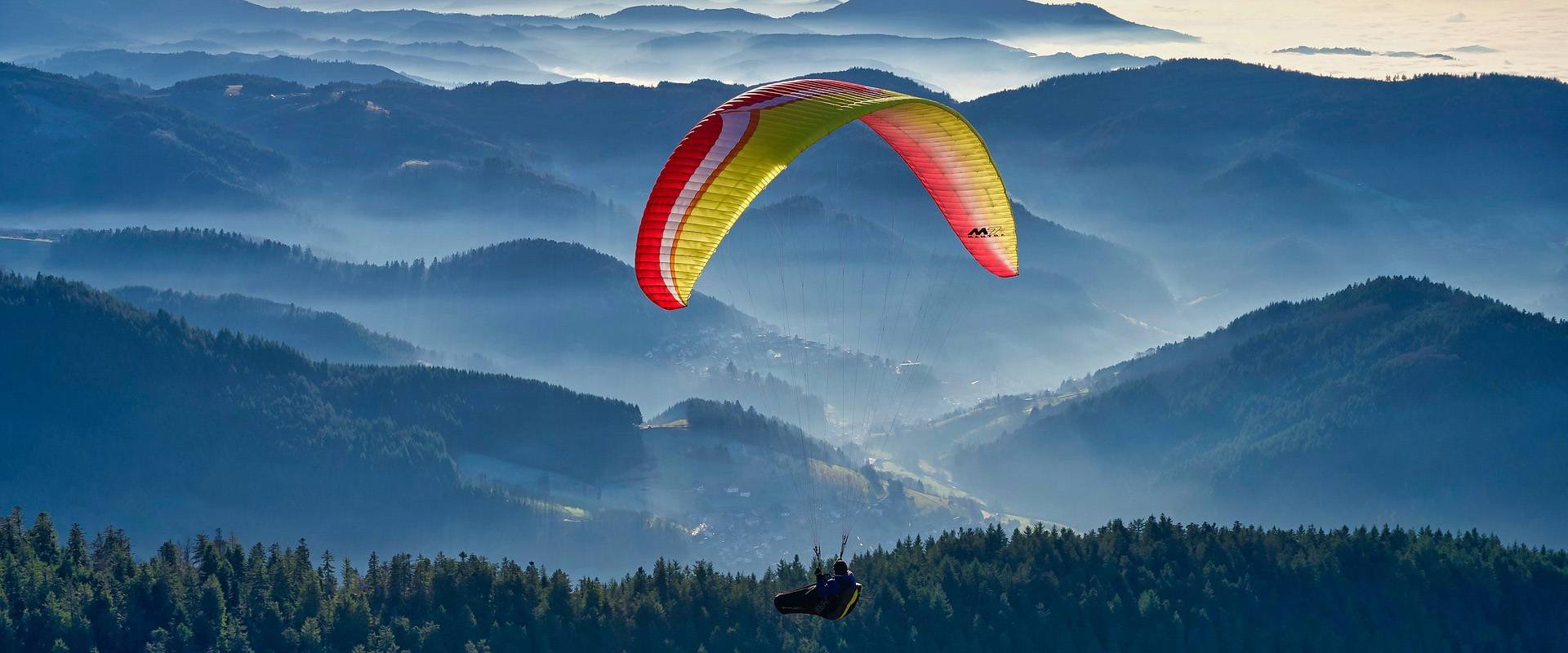 Paragleiten im Urlaub Südtirol - Aktivhotel Naturns