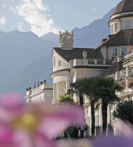 Tennisurlaub Südtirol, Hotel mit Tennisplatz bei Meran