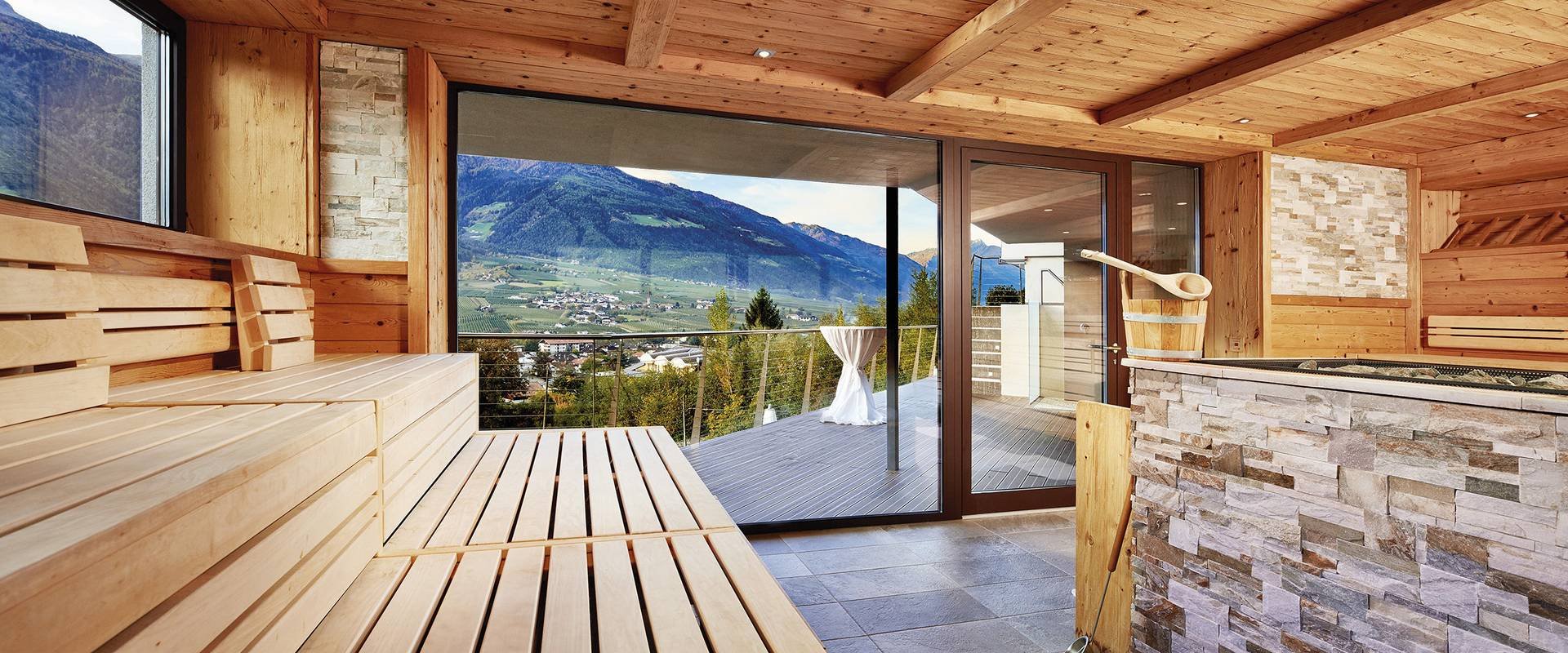 Luxus-Hotel mit Sauna Südtirol, Saunalandschaft